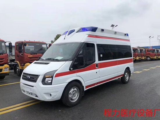 國六福特新世代長軸高福星頂救護(hù)車