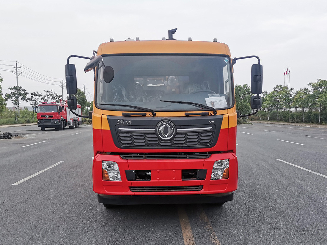 東風天龍后雙橋23方清洗吸污車