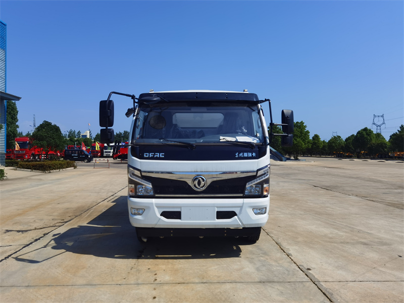 國(guó)六大福瑞卡 9.2噸 灑水車(chē)